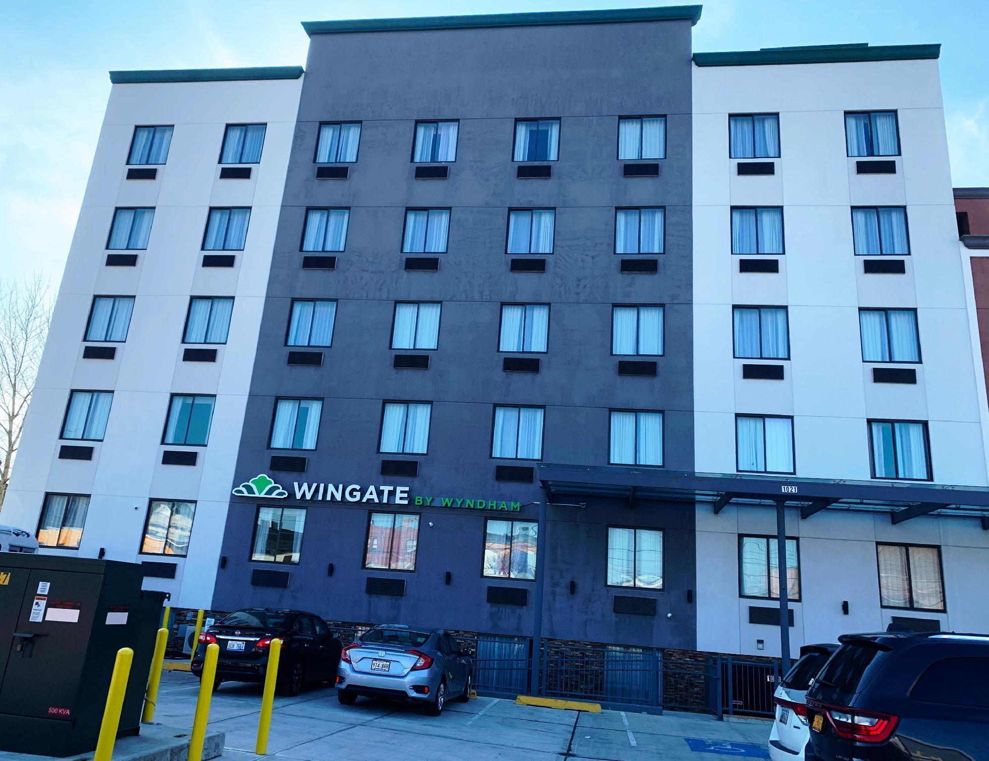 Wingate By Wyndham Jfk Airport, Far Rockaway Ny Hotel New York Bagian luar foto